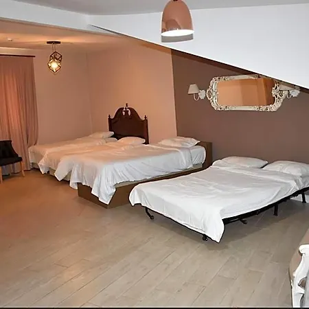 Yankı Oda ve Kahvaltı 3*