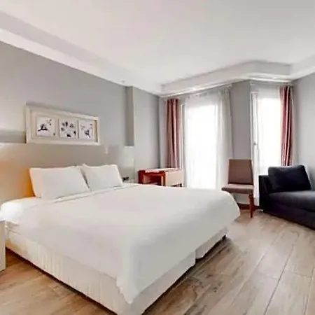 Oda ve Kahvaltı Yankı